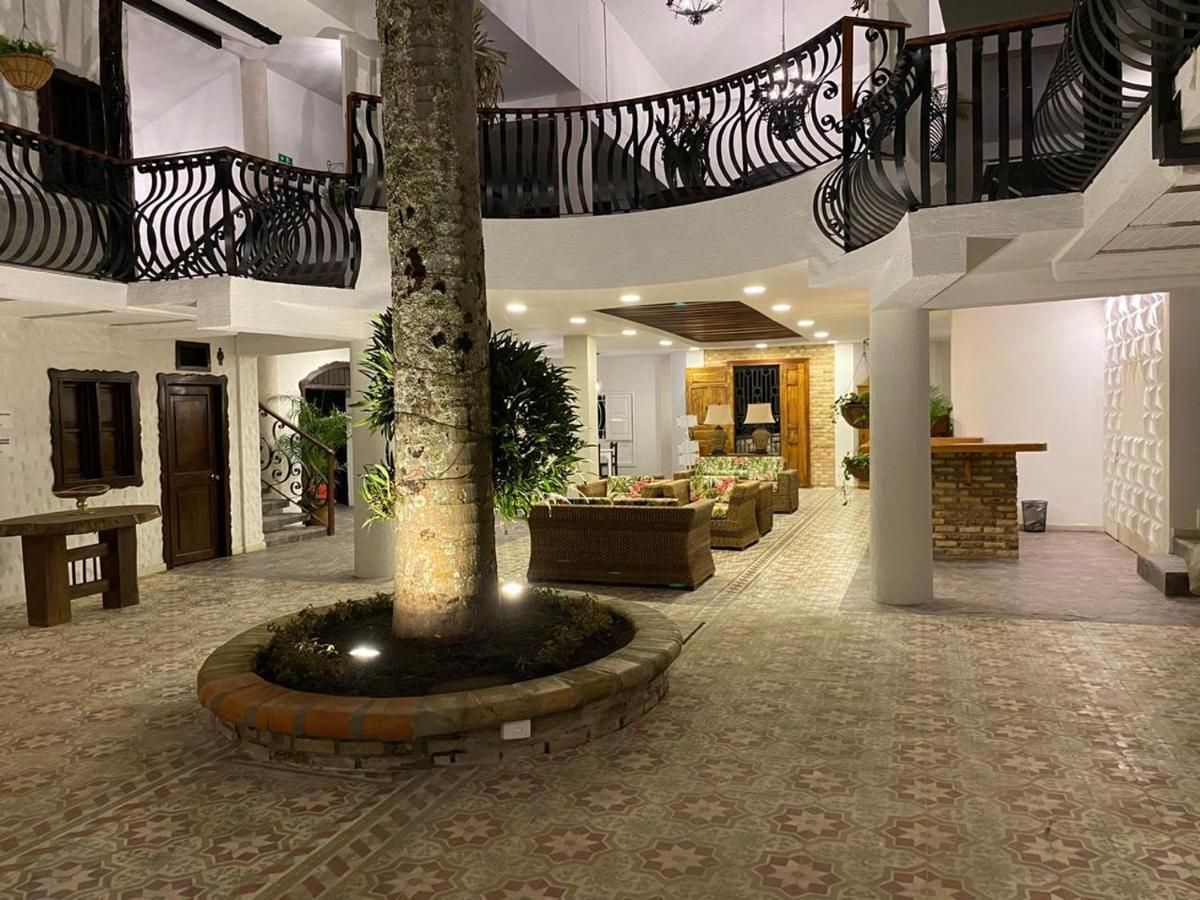 Casa Hotel Las Orquideas Circasia Eksteriør billede