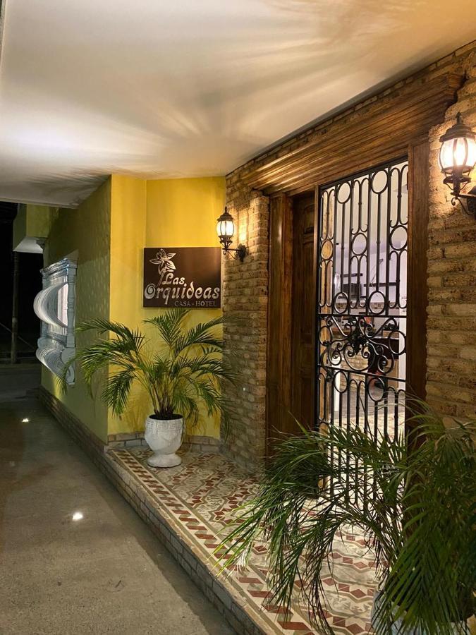 Casa Hotel Las Orquideas Circasia Eksteriør billede