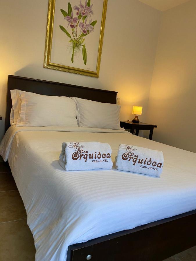 Casa Hotel Las Orquideas Circasia Eksteriør billede